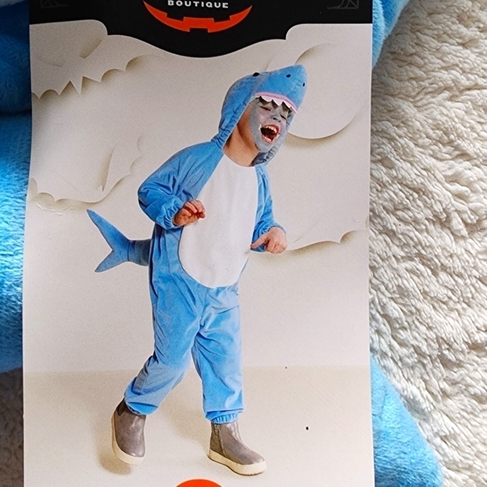 New baby/ toddler shark Halloween costume/ jumpsuit, size 2/3t